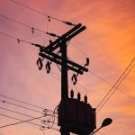 Aberfoyle power outage - Utility workers repairing power lines during an outage