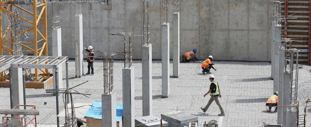 Canada housing market - Construction cranes and residential housing development under construction in Canada