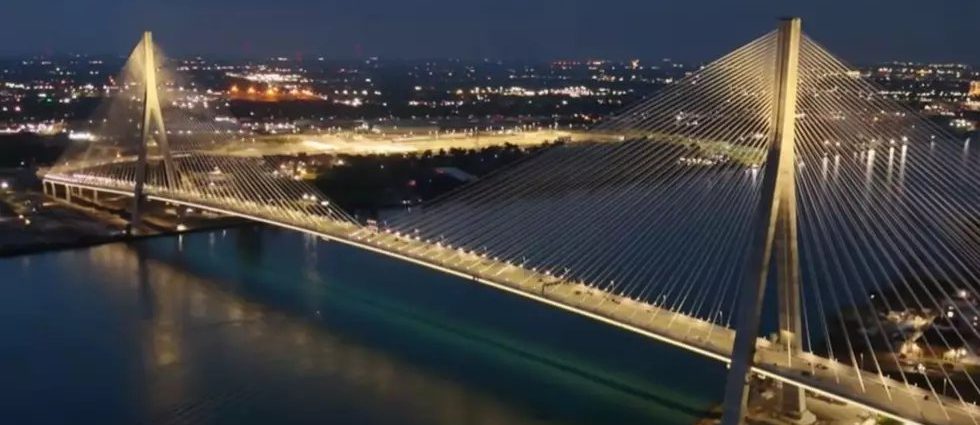 Gordie Howe bridge - The Gordie Howe International Bridge spanning the Detroit River between Windsor, Ontario and Detroit, Michigan