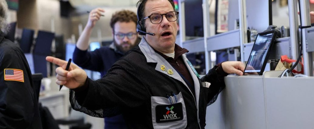 software stocks crash - Stock market graphs showing declining software stock prices on trading screens