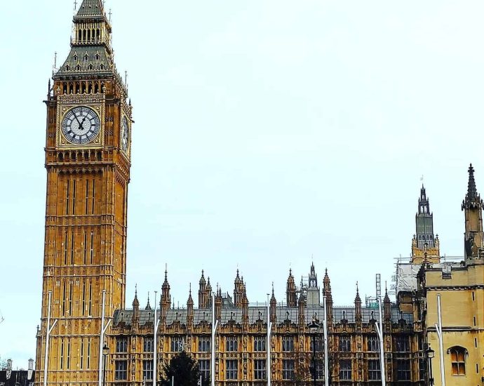 clocks go forward 2026 - Clock showing time change for daylight saving time spring forward